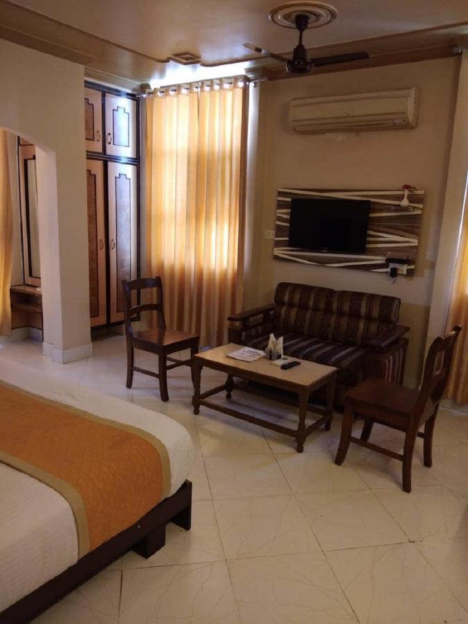 Hotel Samrat Rajasthan Hanumāngarh Exterior foto